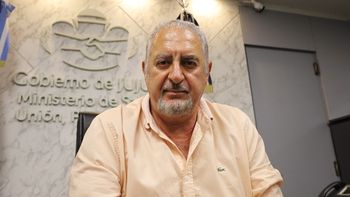 bouhid: las ambulancias no se iran del hospital de el carmen