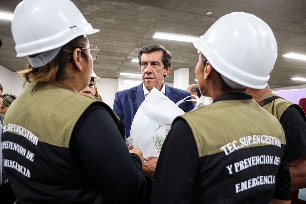 Sadir recorrió la Expo Educativa 2025 y destacó la potencia de la oferta académica en Jujuy Sadir recorrió la Expo Educativa 2025 y destacó la potencia de la oferta académica en Jujuy