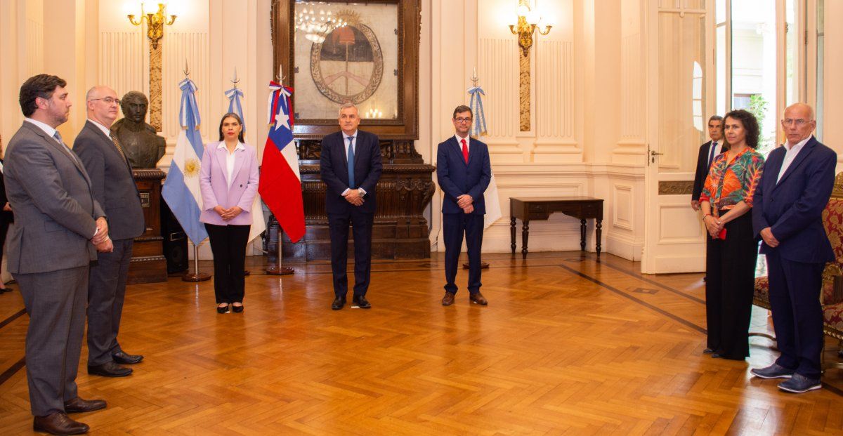 El gobernador Morales saludó a la Embajadora de Chile en Argentina