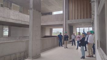 la delegacion de caf recorrio la obra ciudad de las artes