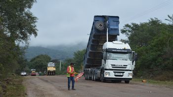jujuy construye: obras de repavimentacion de la rp 62