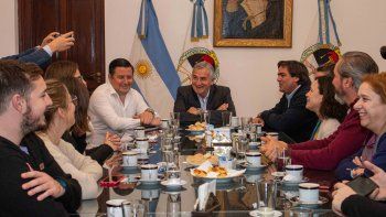 morales recibio a concejales bonaerenses que vinieron a conocer el modelo productivo jujeno