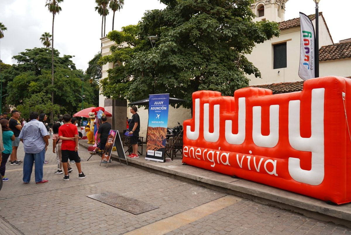 Jujuy se promociona como destino turístico en Salta