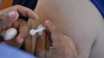 Covid-19: la vacunación reduce los casos severos y graves