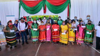 El Gobernador Gerardo Morales junto a la comunidad Guaraní