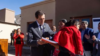 Sadir entregó viviendas a vecinos de Purmamarca