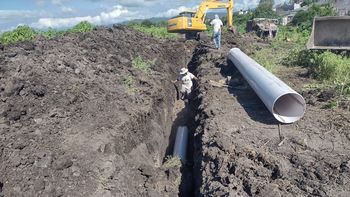 Agua Potable de Jujuy finalizó obra de reingeniería en colector cloacal del Arroyo Las Martas