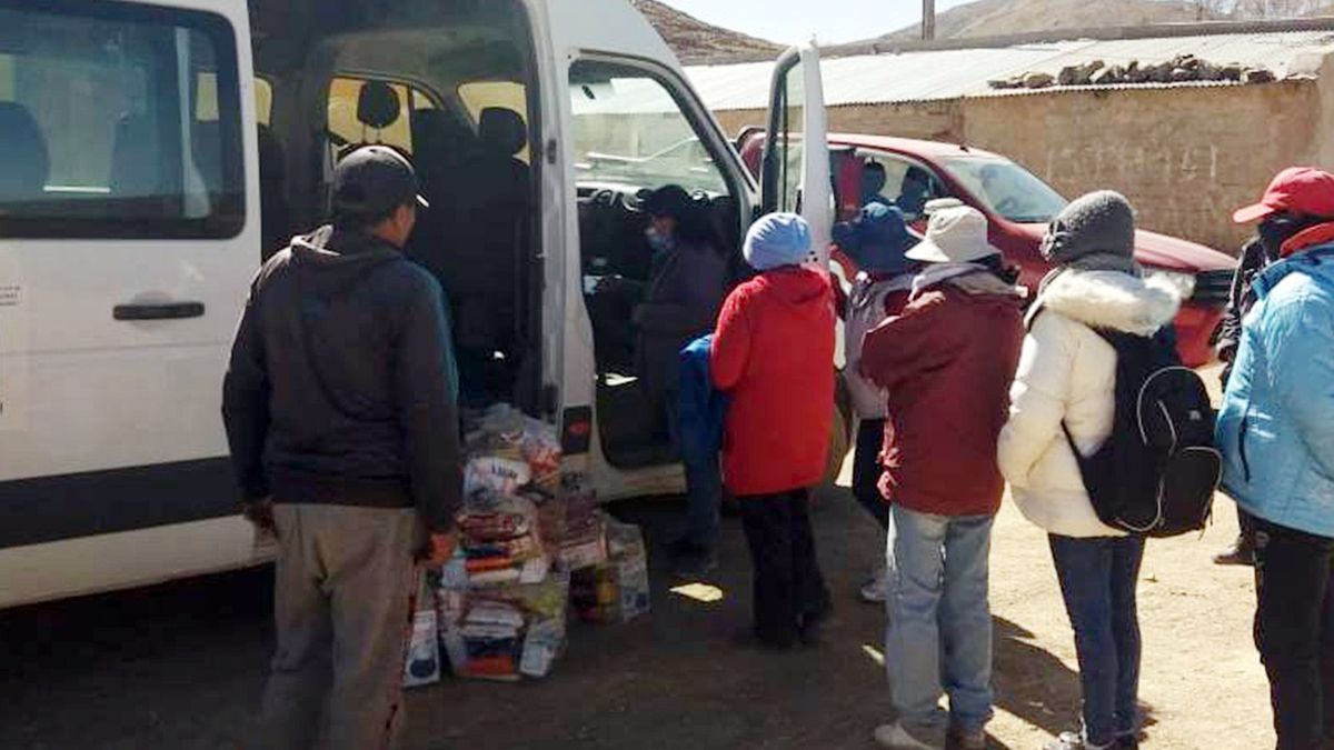 Programa Comer en Casa: familias de Rinconada recibieron Unidades Alimentarias