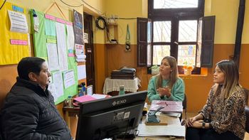 Energía recorre escuelas de toda la provincia invitando al Concurso El saber ilumina. Energía recorre escuelas de toda la provincia invitando al Concurso El saber ilumina.