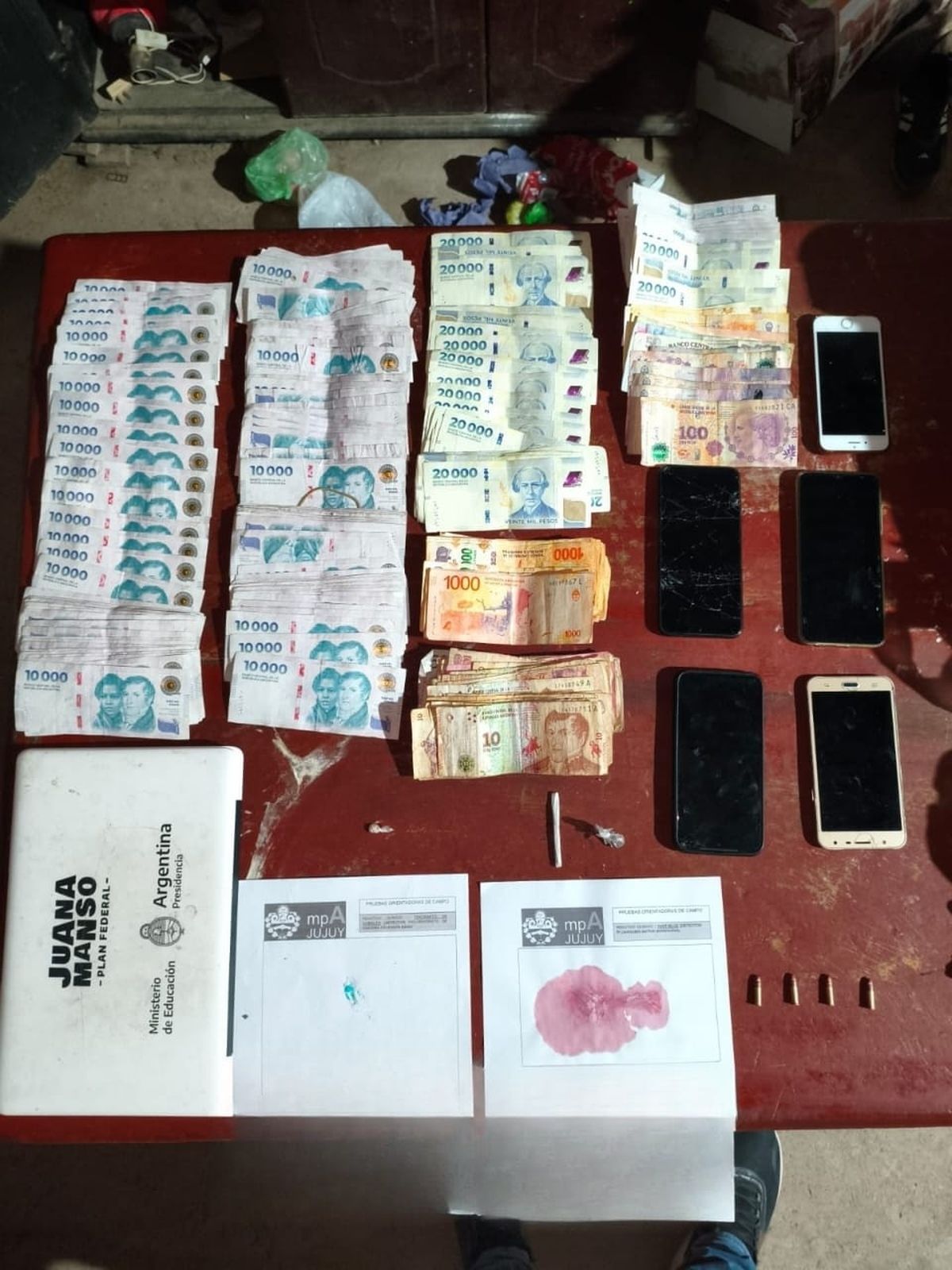 En la primera quincena de este mes ya se incautaron más de 400 gramos de cocaína y marihuana En la primera quincena de este mes ya se incautaron más de 400 gramos de cocaína y marihuana