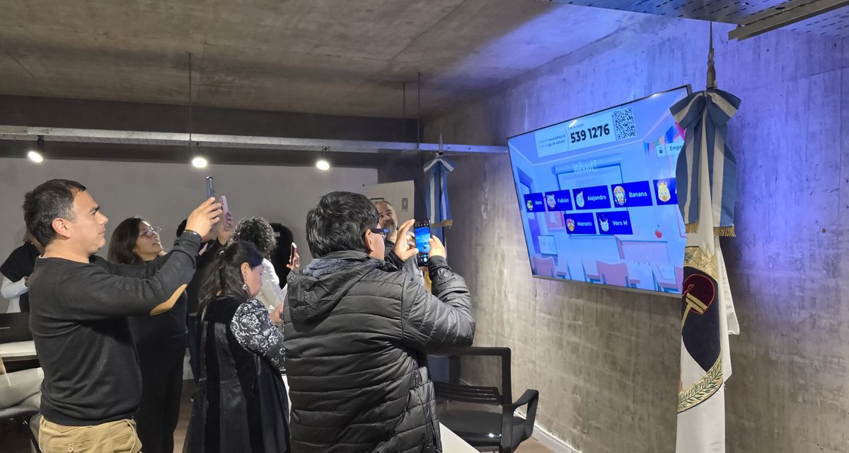 Concluyó con éxito el curso de Inteligencia Artificial e Innovación Asistida