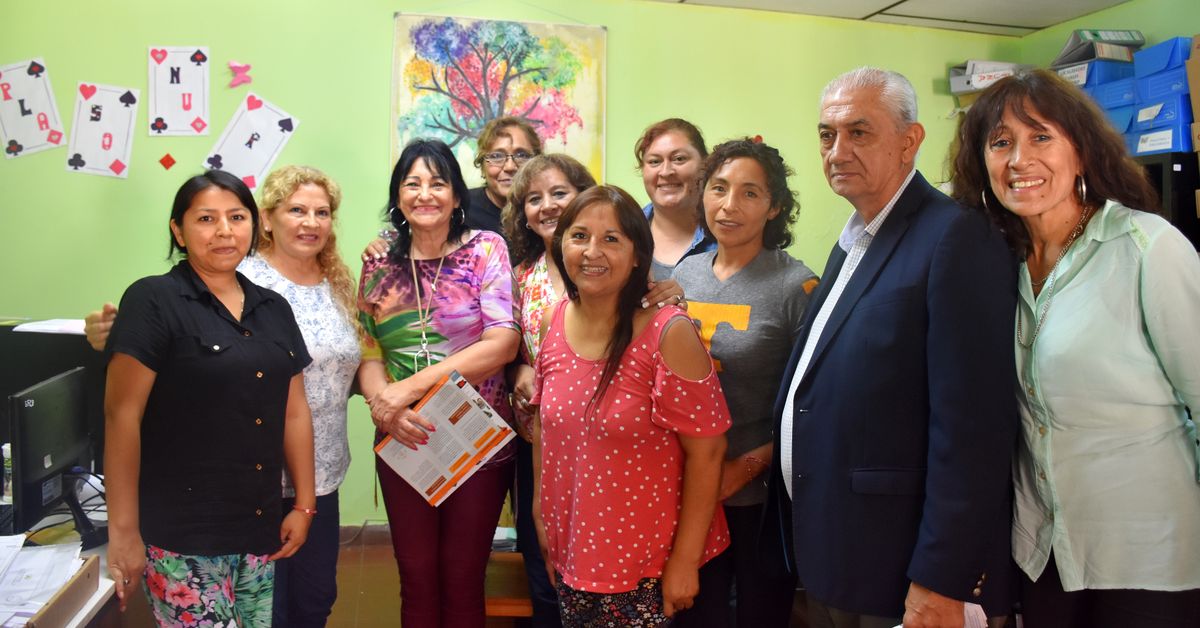 Ministra Russo y Secretario Nieto dialogaron con personal de la cartera ministerial