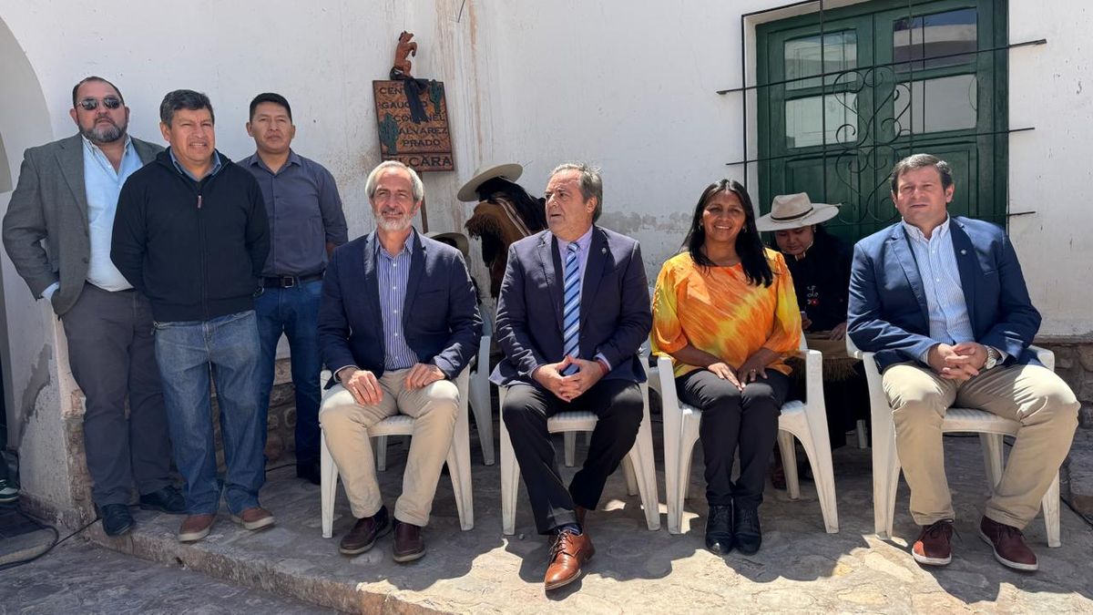 Tilcara recibió los bienes históricos del Coronel Álvarez Prado Tilcara recibió los bienes históricos del Coronel Álvarez Prado