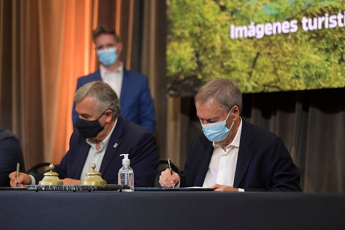 Morales y Schiaretti impulsan el desarrollo turístico de Jujuy y Córdoba