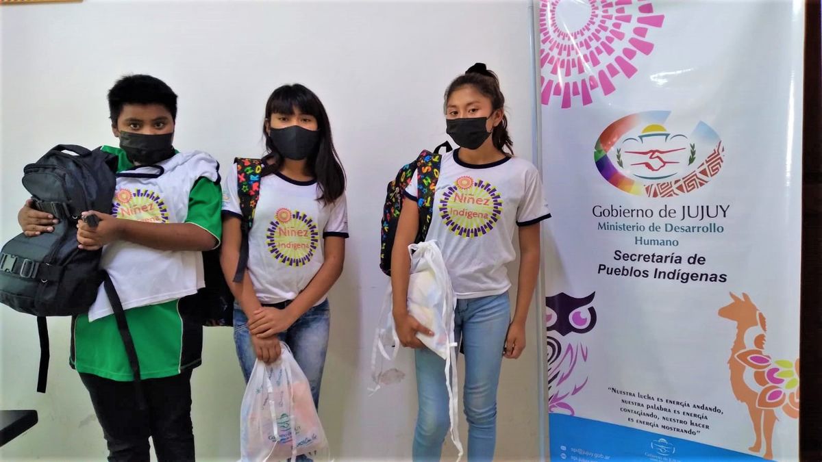 Mi Comunidad: Entregaron premios a niños del Pueblo Guaraní