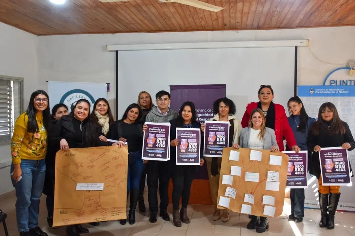 Foro Regional de Áreas de Género de las Yungas se realizó en Calilegua Foro Regional de Áreas de Género de las Yungas se realizó en Calilegua