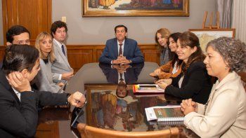 el ministro carlos sadir recibio a la comitiva del banco centroamericano de integracion economica