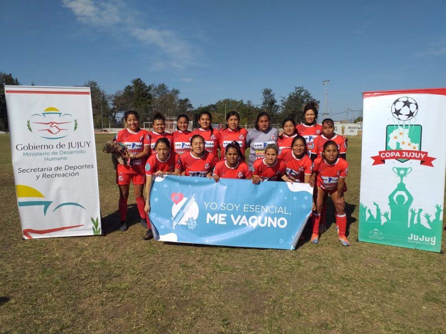Rivadavia de El Carmen pasó a semifinales en Copa Jujuyde Futbol Femenino
