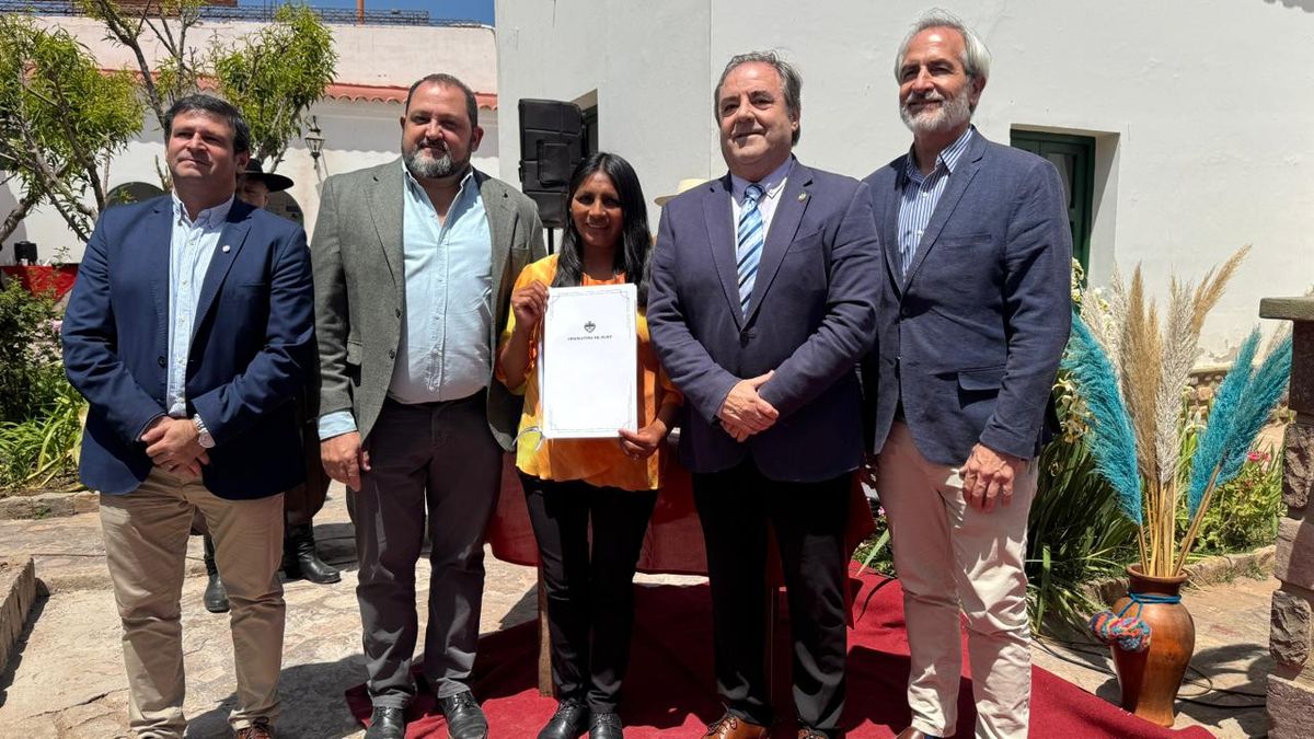 Tilcara recibió los bienes históricos del Coronel Álvarez Prado Tilcara recibió los bienes históricos del Coronel Álvarez Prado
