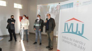 provincia y municipalidad avanzan en mas obras para alto comedero