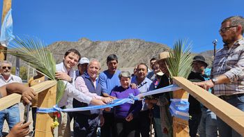 El Gobierno de Jujuy inauguró un nuevo puente peatonal y productivo en Tunalito