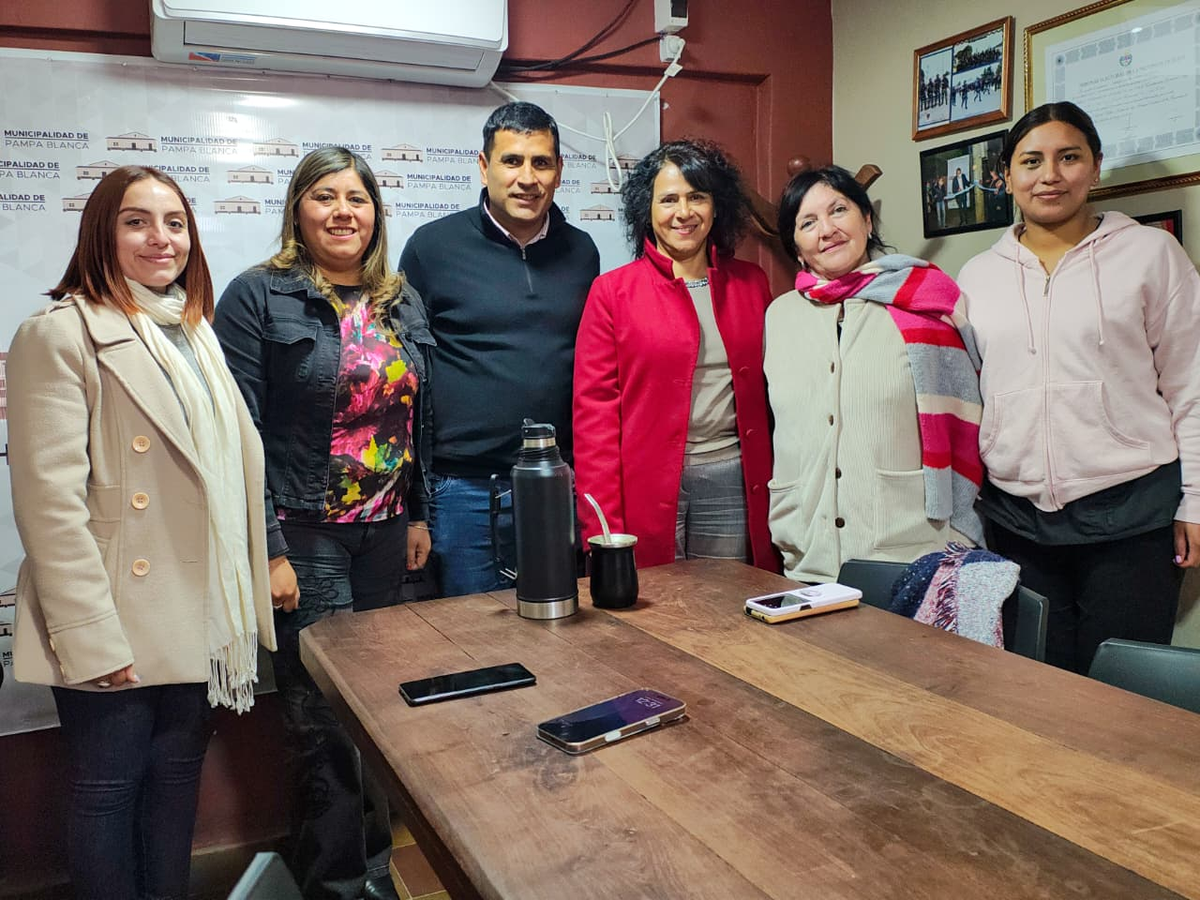 Formación en violencia de género inició en Pampa Blanca