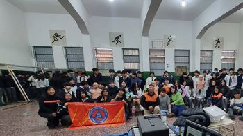 Defensa Civil brindó una capacitación en gestión de riesgo en la Escuela Técnica N° 1 