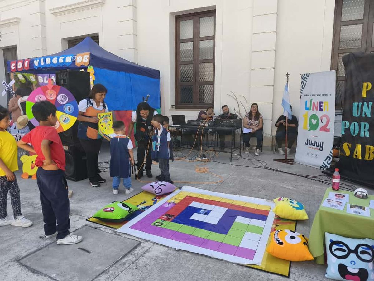 Muestra Pedagógica de CDI 2025 Un Viaje por los Saberes Muestra Pedagógica de CDI 2025 Un Viaje por los Saberes