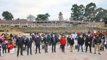 cafs, comedores comunitarios y oficios recibieron kits de insumos y equipamientos