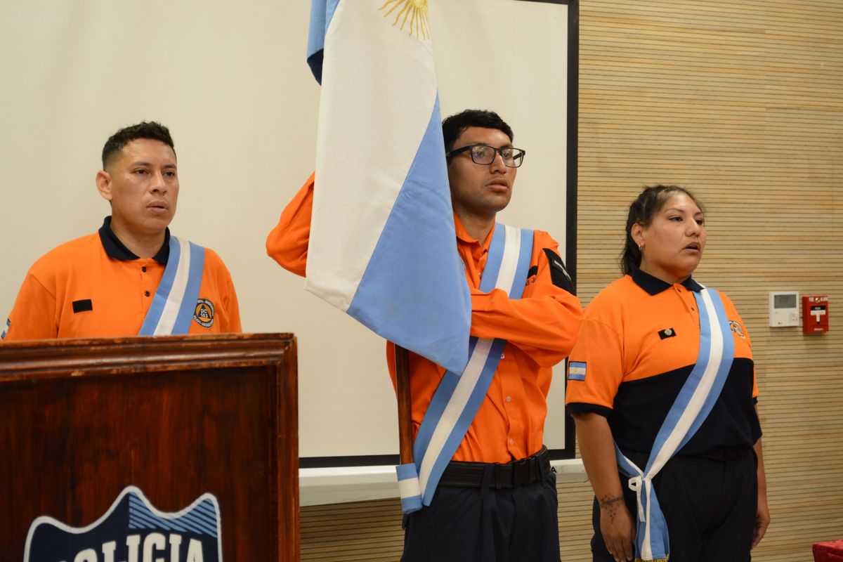 Conmemoración por el aniversario de la Dirección General de Emergencia civil