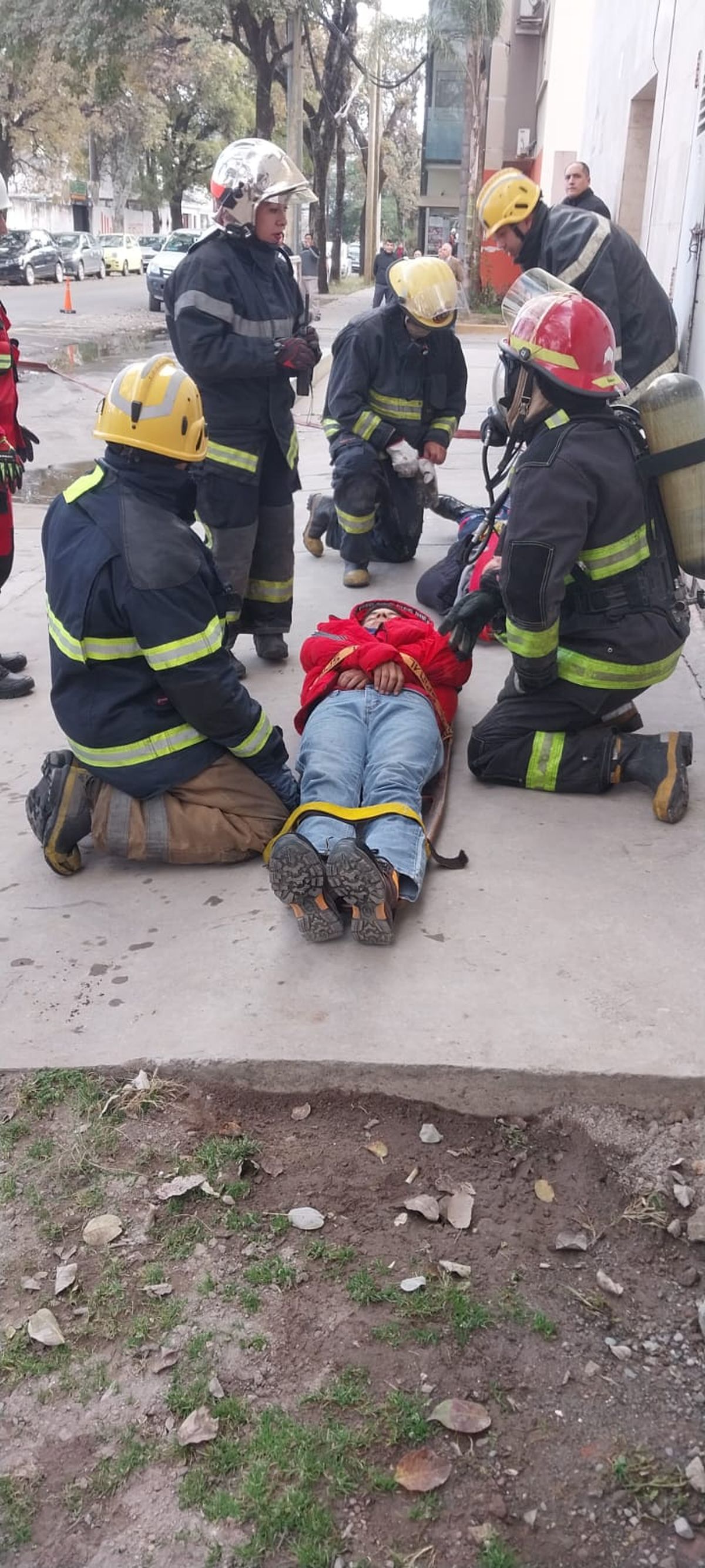 Exitoso ejercicio de evacuación en el Materno Infantil