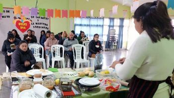en el jin 6 se dicto un taller sobre cocina con papa del aire
