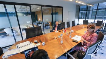 gerardo morales entrego equipamiento, para cuidar el ambiente, a comunidades de los valles de altura