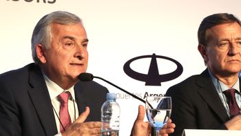 morales trazo una hoja de ruta para la economia argentina ante el consejo de las americas