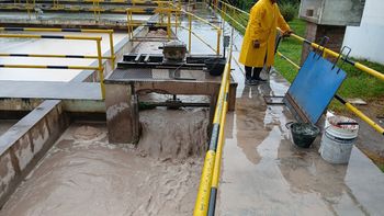 Agua Potable de Jujuy avanza en la normalización del servicio en medio de la emergencia por el temporal