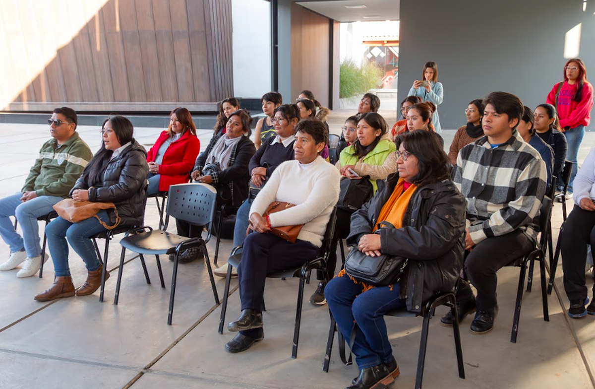 Educación digital: se entregaron los certificados de CANVA a prestadores Turísticos Educación digital: se entregaron los certificados de CANVA a prestadores Turísticos