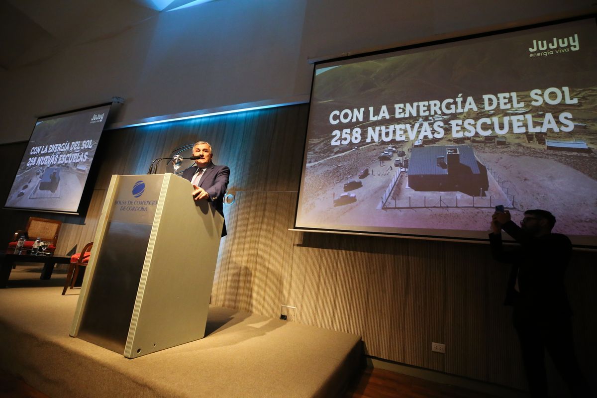 Morales invit&oacute; a empresarios a "estar atentos a las oportunidades de inversi&oacute;n y desarrollo de Jujuy"
