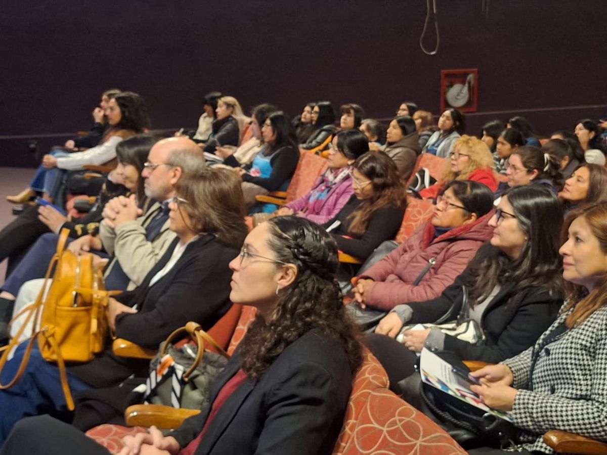 Continúa el Congreso Interprovincial de Lactancias, Crianzas Diversas y Entornos Sostenibles Continúa el Congreso Interprovincial de Lactancias, Crianzas Diversas y Entornos Sostenibles