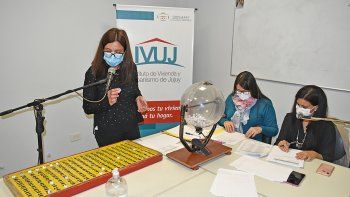96 preadjudicatarios conocieron la ubicacion de sus futuras viviendas