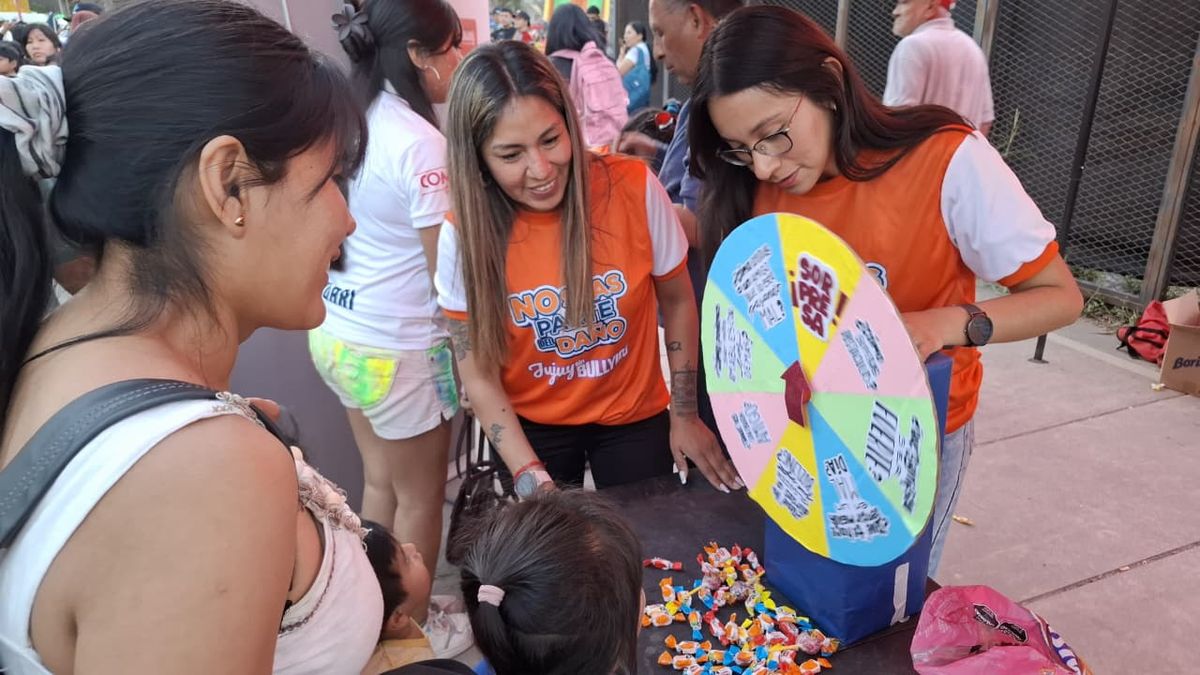 Desarrollo Humano en el desfile Bienvenida Primavera Desarrollo Humano en el desfile Bienvenida Primavera