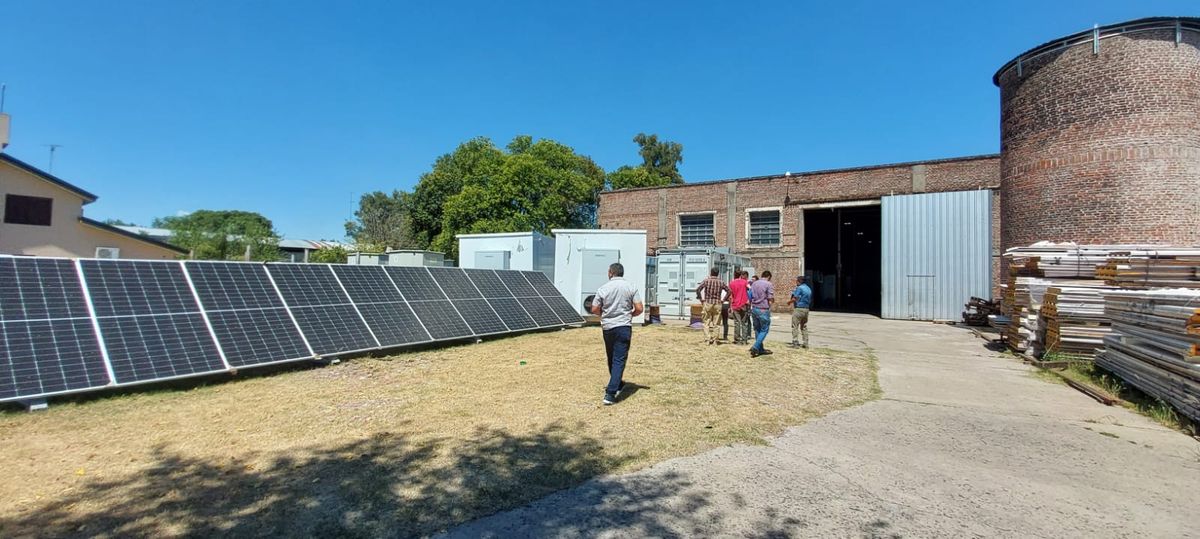 Como parte del proceso de obras para que Jujuy tenga tres nuevos pueblos solares (en Catua