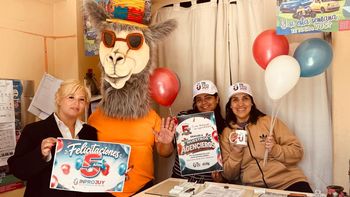 INPROJUY celebra sus cinco años recorriendo las agencias de Tómbola de la provincia