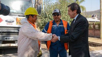 sadir superviso las obras de repavimentacion en ruta 4