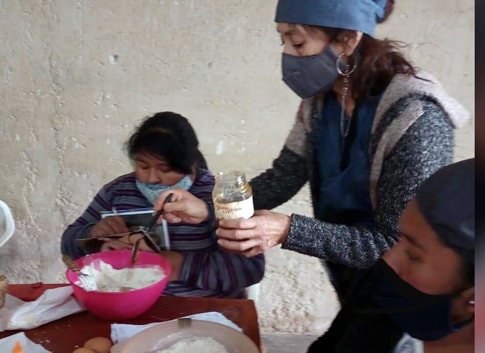 el programa panaderias comunitarias capacito en preparaciones navidenas