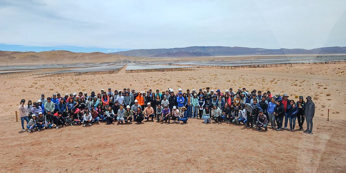 Estudiantes quiaqueños conocieron la inmensidad del parque solar Cauchari