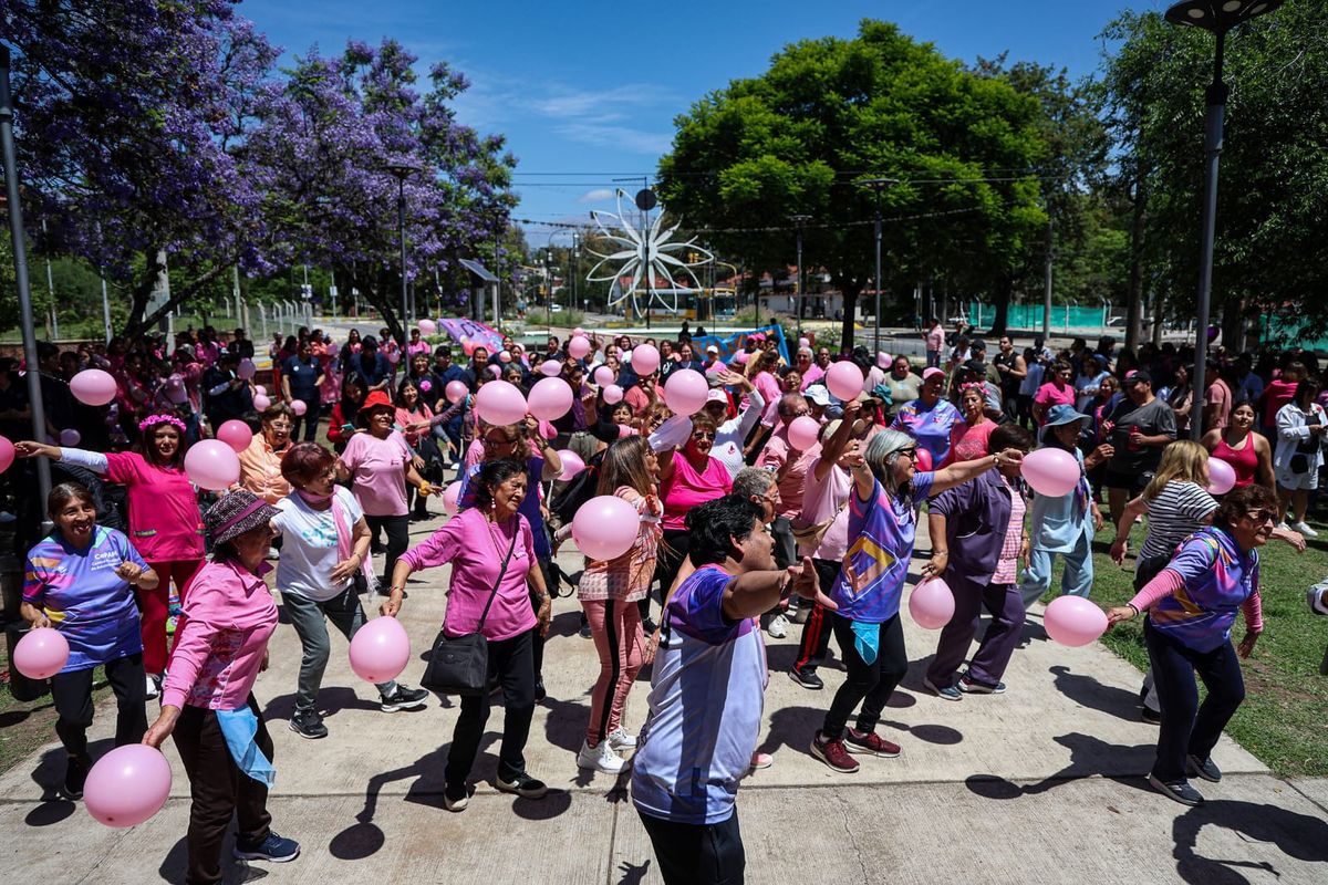 Sadir cerró Octubre Rosa y subrayó la importancia de la detección temprana del cáncer de mama Sadir cerró Octubre Rosa y subrayó la importancia de la detección temprana del cáncer de mama