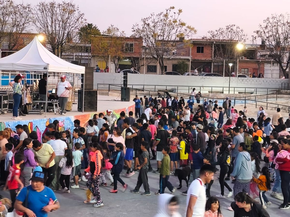 Festejo provincial del día de la niñez en Alto Comedero