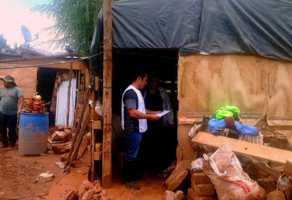 Acompañamiento a familias por intensas lluvias en Huacalera