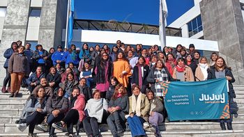 personal no docente de los cdi finalizo trayecto formativo de cuidado en la primera infancia