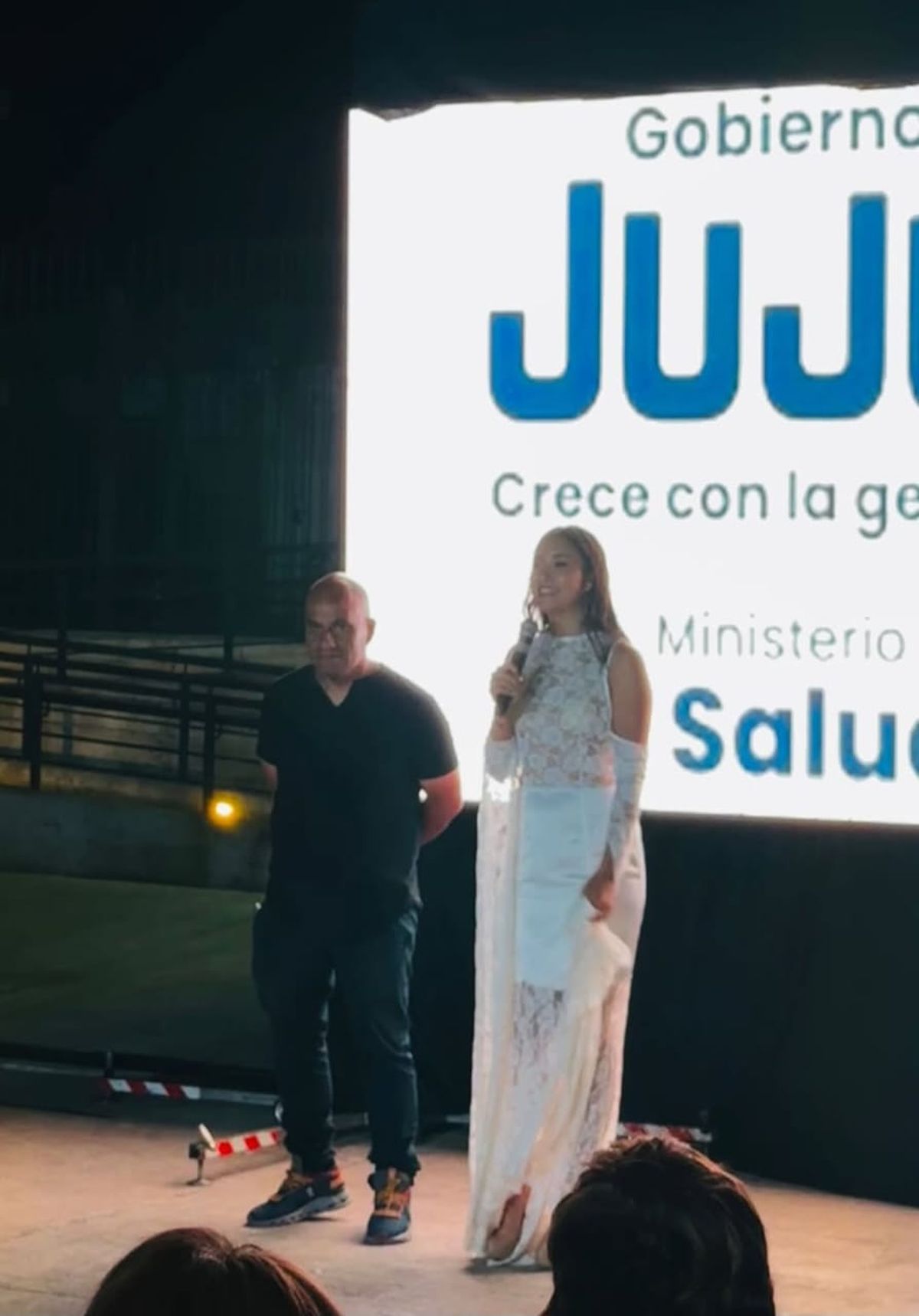 Somos Únicas brilló en Plaza Vilca